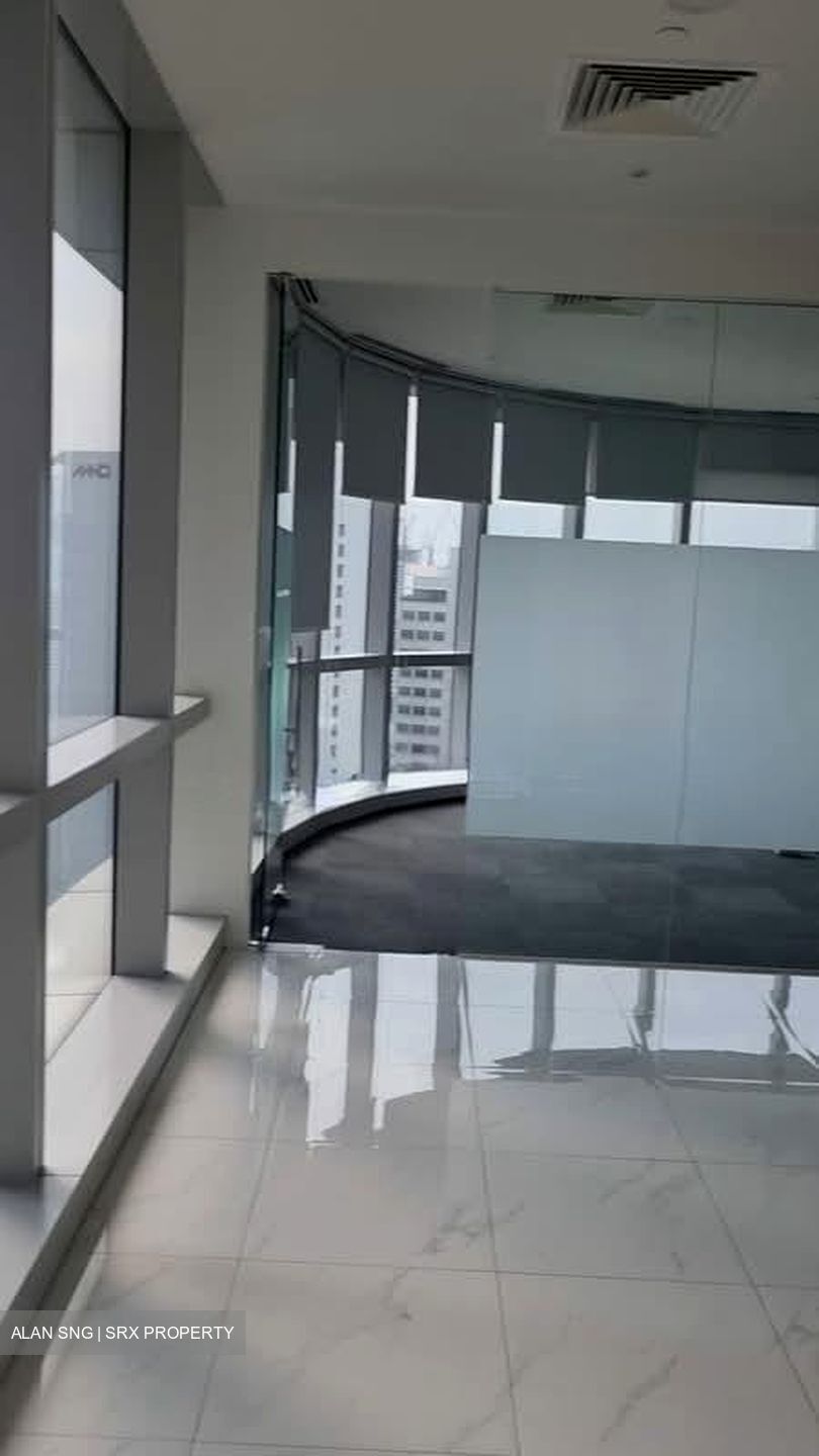 Sbf Center (D1), Office #566771391